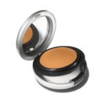 MAC COSMETICS - Base "Studio Fix Tech Cream-To-Powder Foundation (NC38)" 10 gr